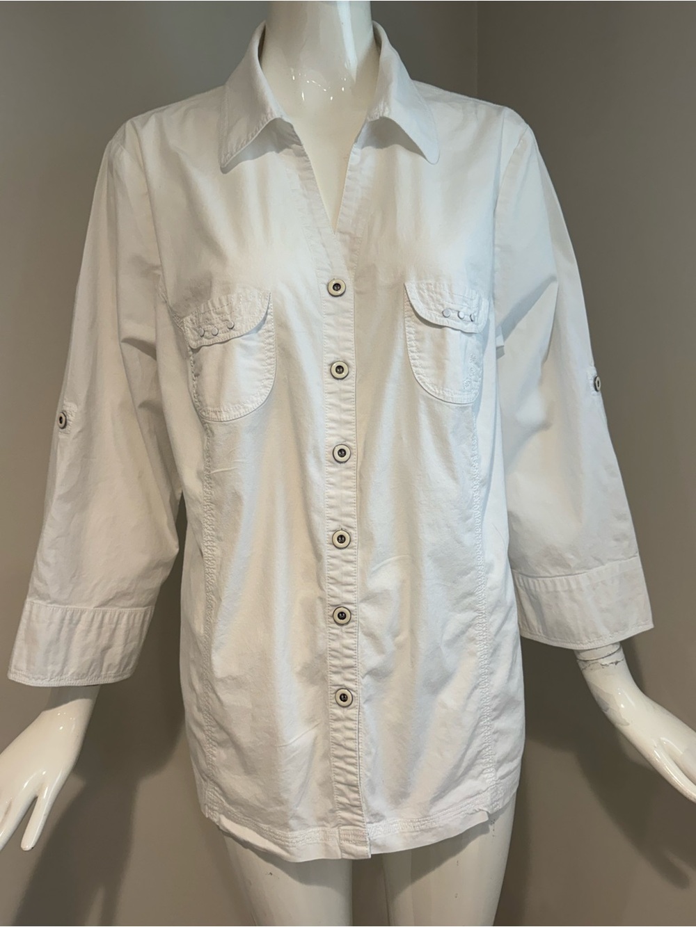 INC International Concepts White Stretch Button Front Shirt Size 18